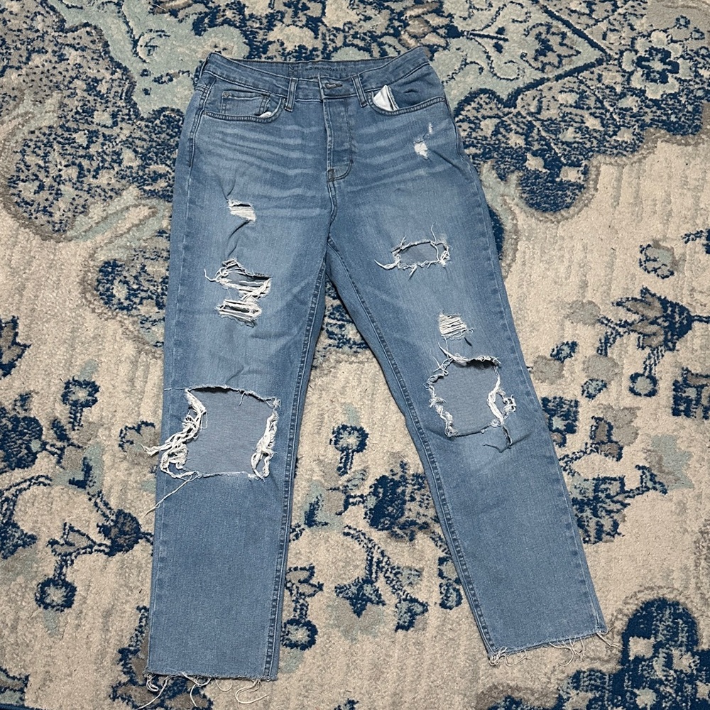 No Boundaries Light Blue Distressed Straight Leg Jeans